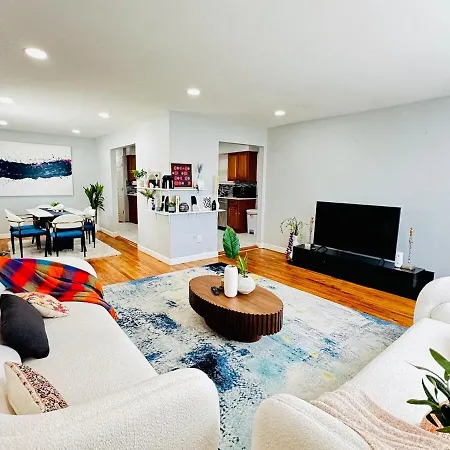 The Loft At Hudson With Parking Villa